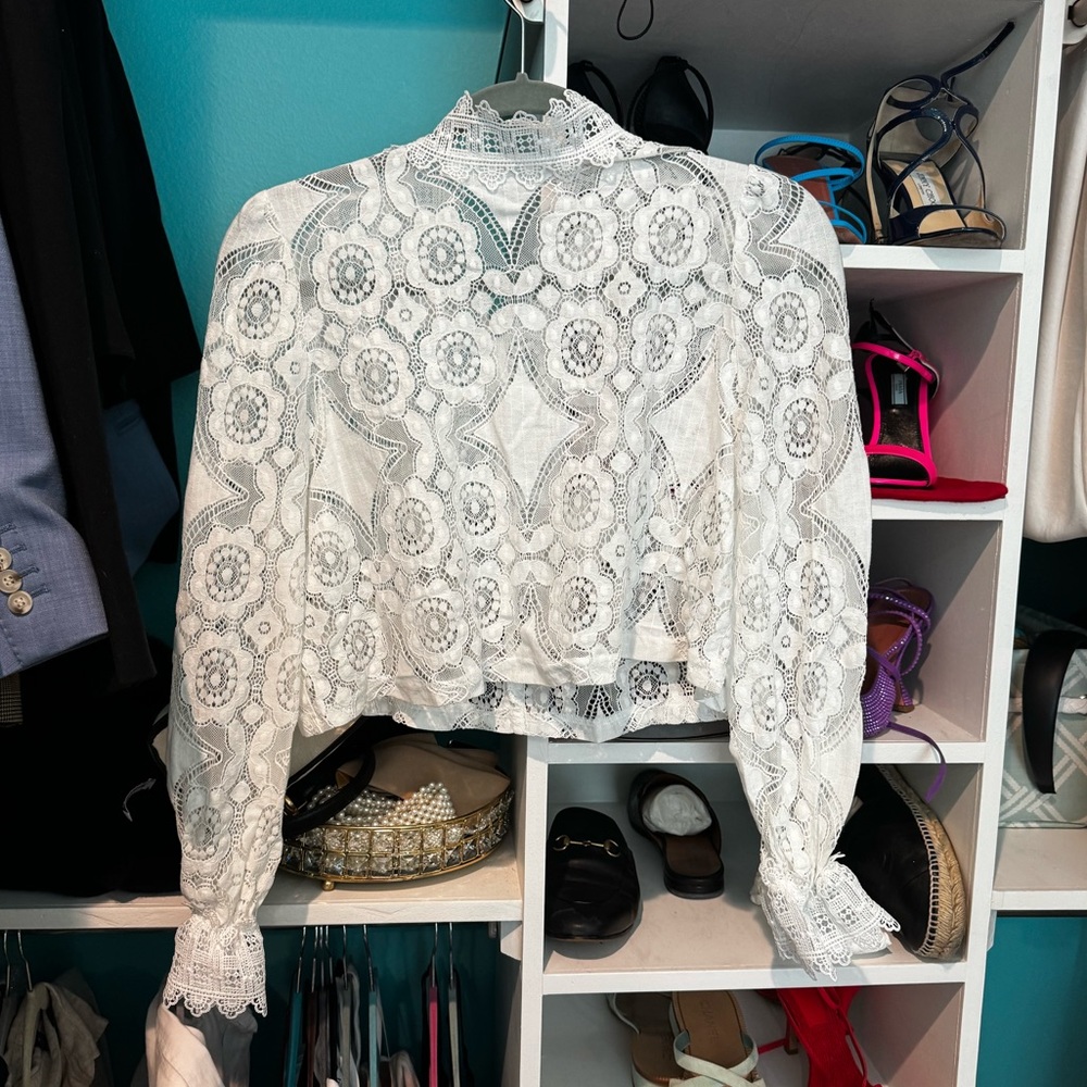 Zara Floral Lace Long Sleeve Crop Top